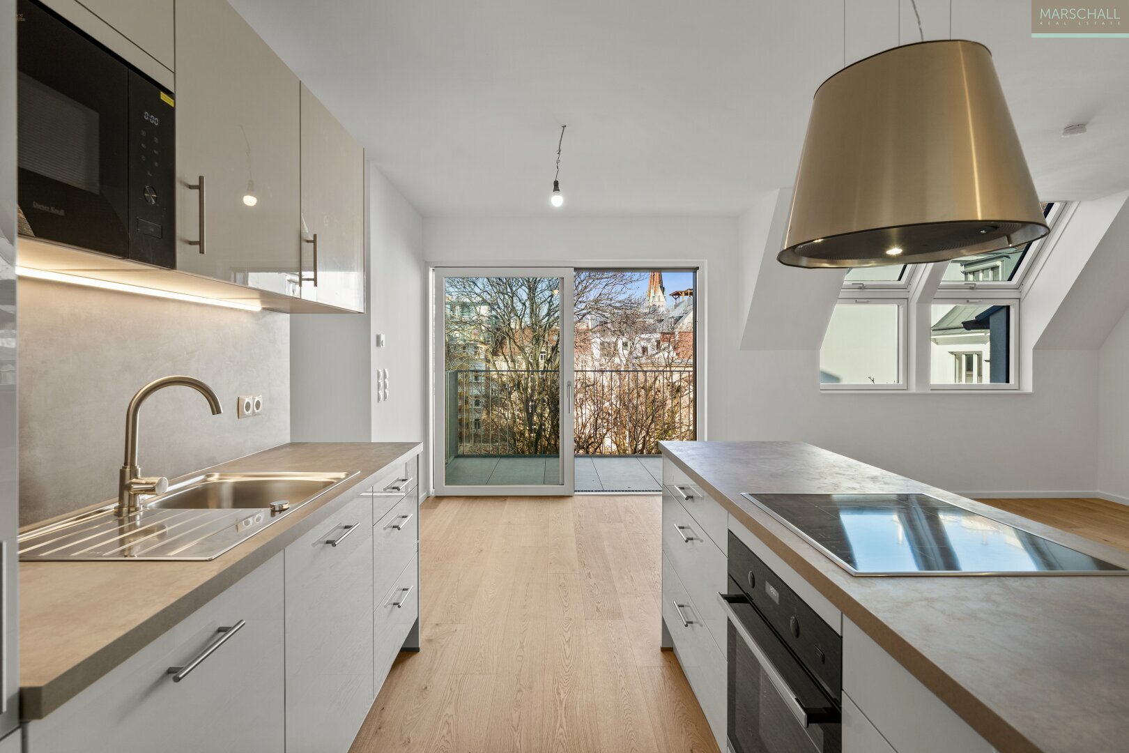 Thumbnail von 3-Zimmer-Dachgeschoßwohnung mit Terrasse