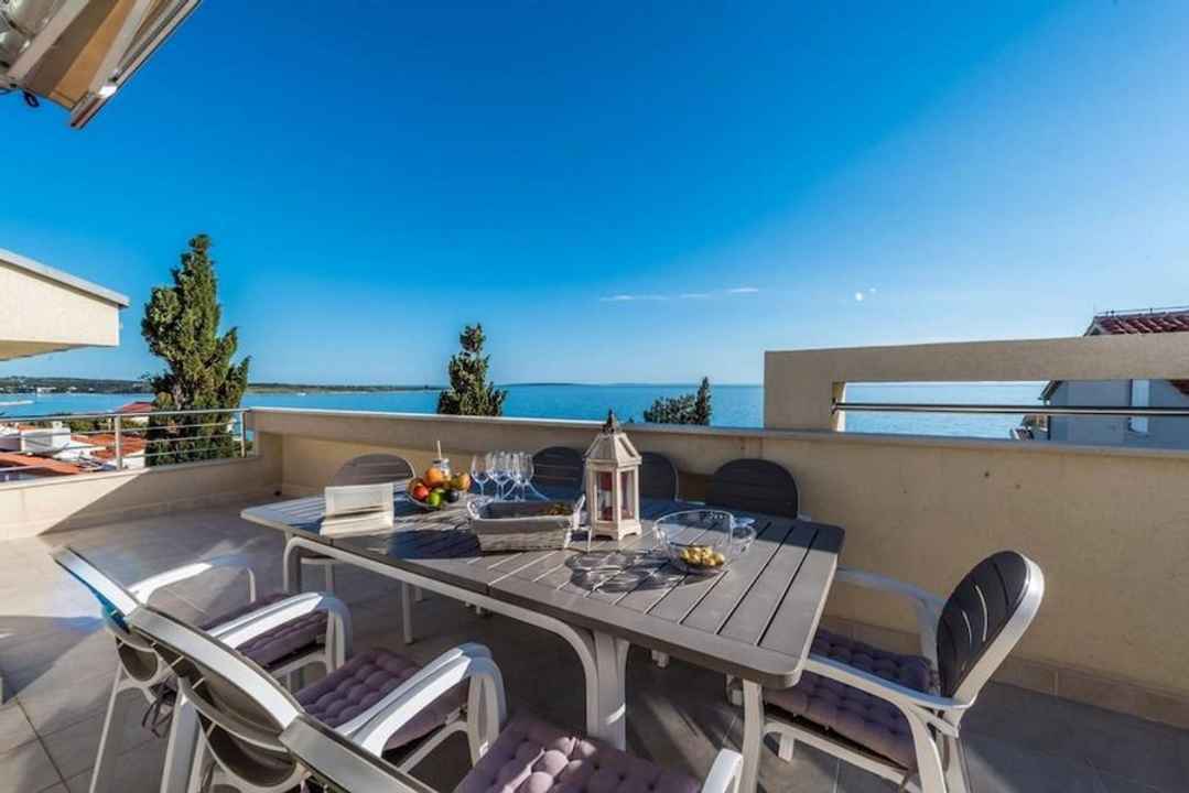 Penthouse nahe dem Meer