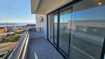Thumbnail von Modernes Penthouse mit Meerblick im Neubau