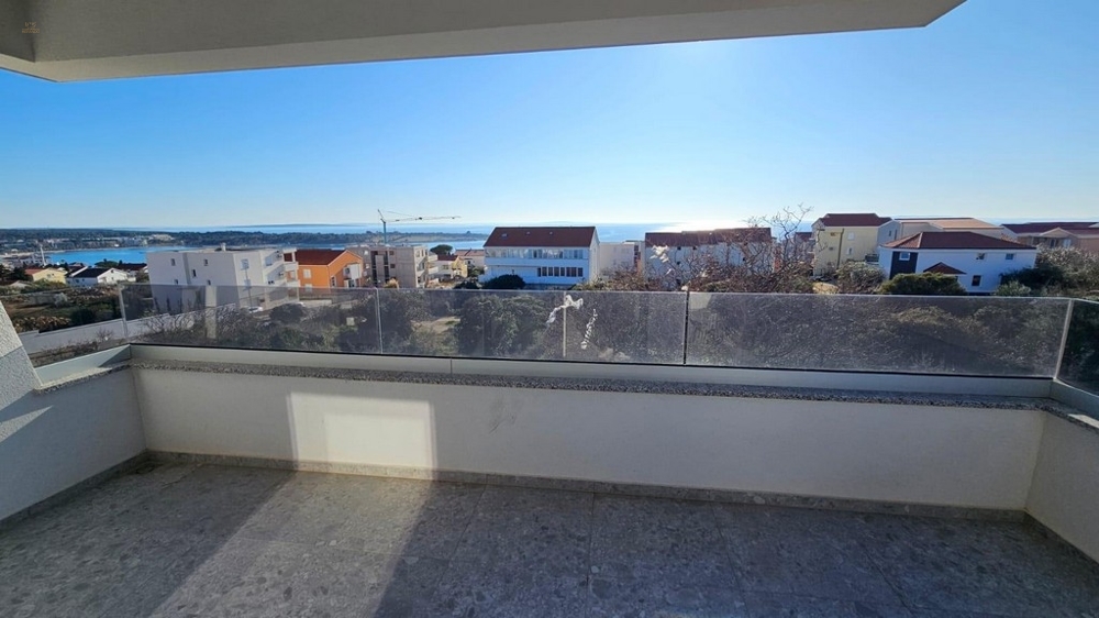 Neues Apartment mit schönem Blick auf das Meer