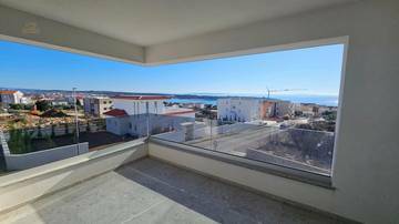 Thumbnail von Neues Apartment mit Meerblick