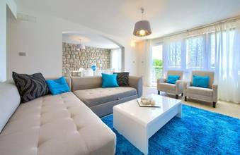 Thumbnail von Doppelhaushälfte mit Pool nahe dem Meer