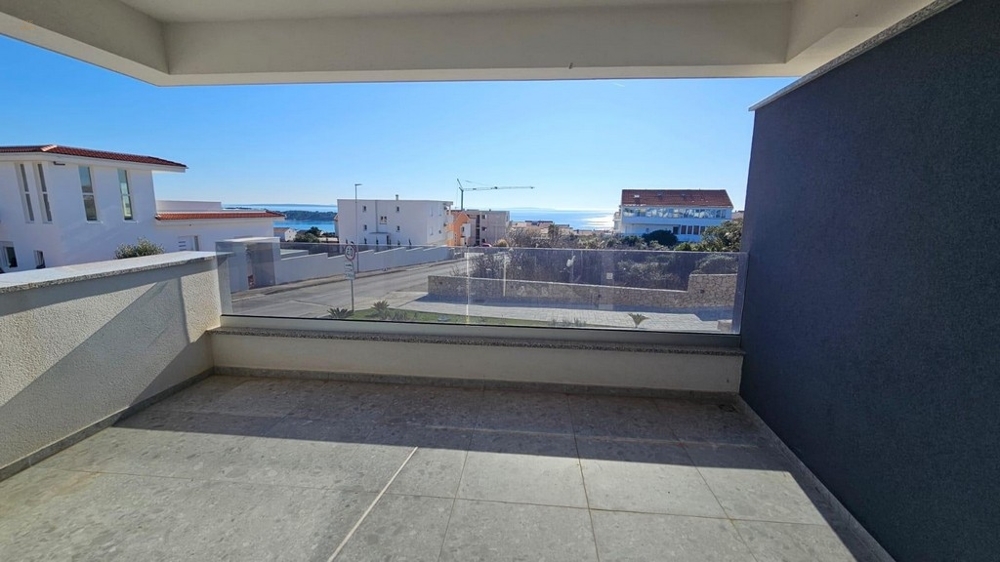 Neues Appartement im Erdgeschoss