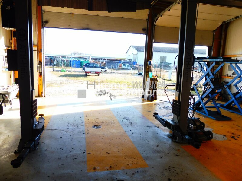 Thumbnail von Gepflegte Werkstatt 400m² in Walkersdorf am Kamp – Top Ausstattung & Parkplatz inklusive!