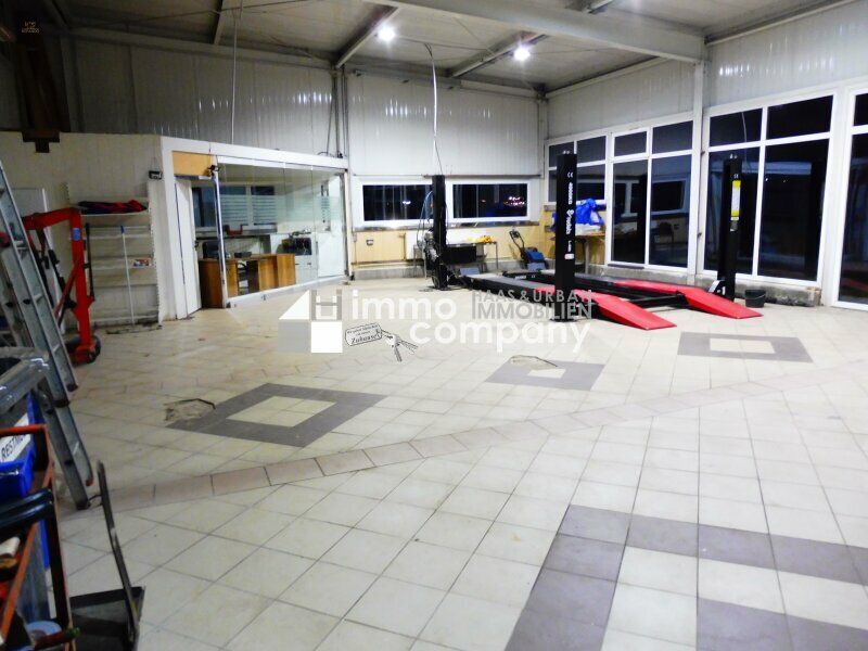 Thumbnail von Gepflegte Werkstatt 400m² in Walkersdorf am Kamp – Top Ausstattung & Parkplatz inklusive!