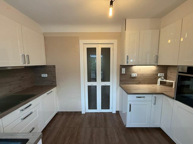 Thumbnail von Weihnachten im neuen Zuhause - Provisionsfreies Familienidyll zum Wohlfühlen