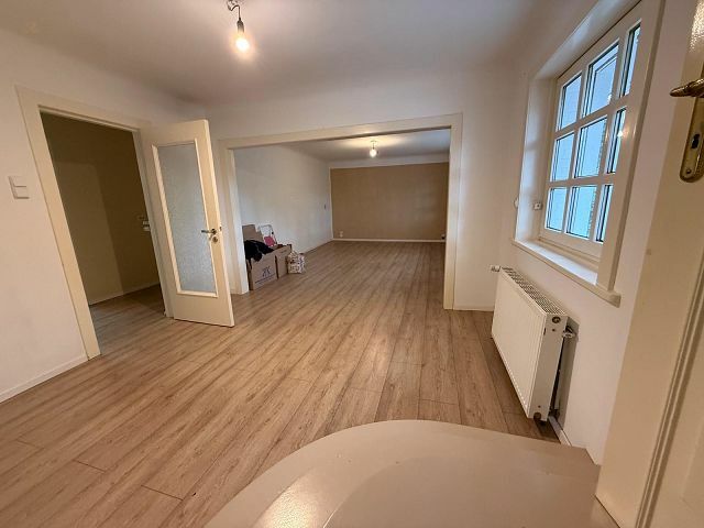 Thumbnail von Weihnachten im neuen Zuhause - Provisionsfreies Familienidyll zum Wohlfühlen