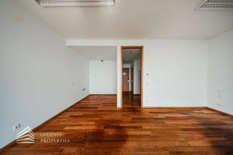 Thumbnail von ウィーンの夢のような眺め！カーレンベルクのテラス付きワンルームアパートメント