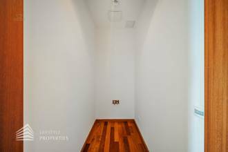 Thumbnail von Boven de daken van Wenen! Droomachtige studio met terras