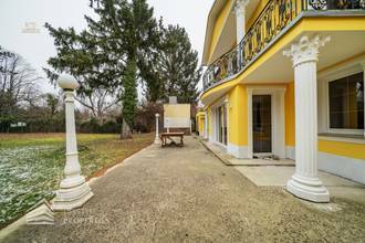 Thumbnail von Charmante Villa mit idyllischem Garten
