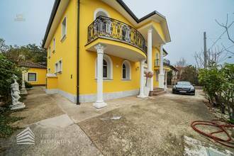 Thumbnail von Charmante Villa mit idyllischem Garten