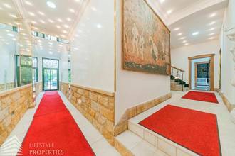 Thumbnail von Luxuriöse 12-Zimmer-Villa mit Wellnessbereich Nähe Gersthof