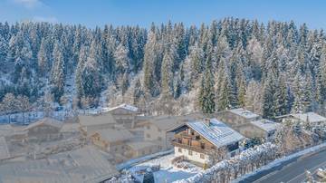 Thumbnail von Mehrfamilienhaus mit FREIZEITWOHNSITZWIDMUNG