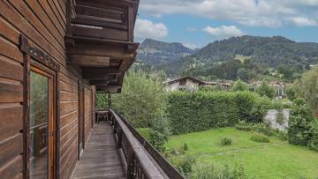 Thumbnail von Mehrfamilienhaus mit FREIZEITWOHNSITZWIDMUNG