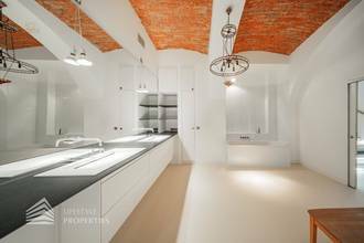 Thumbnail von Einzigartige 5-Zimmer Loftwohnung mit Terrasse und Werkstatt im 6. Bezirk