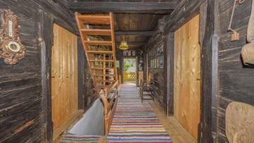 Thumbnail von Historisches Bauernhaus in Grün-Ruhelage