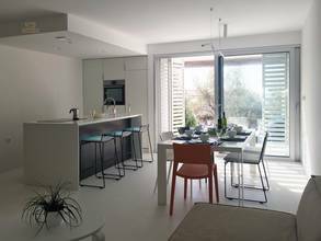 Thumbnail von Möblierte Maisonettewohnung mit Garten