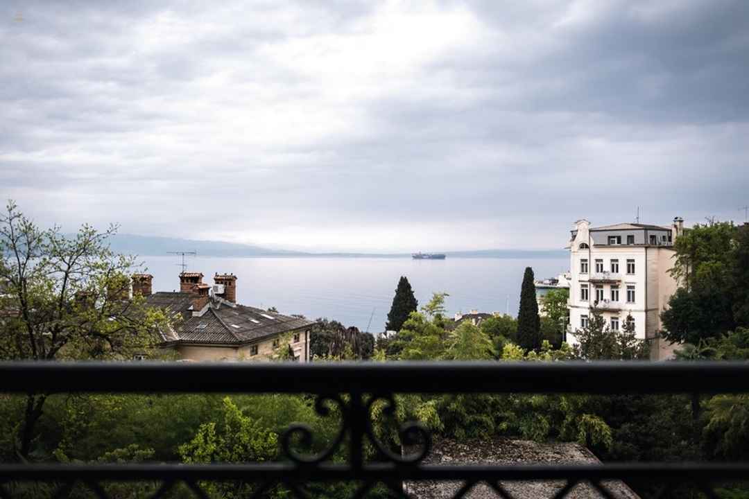 Möblierte Wohnung mit tollem Meerblick