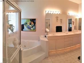 Thumbnail von ***FLORIDA: EFH in Cape Coral - mit eigenem Pool und Seeblick***