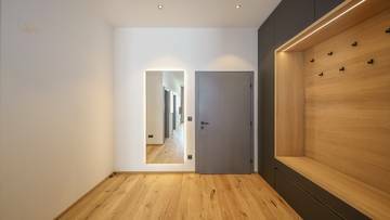 Thumbnail von Neuwertige Wohnung in Ruhelage mit Kaiserblick