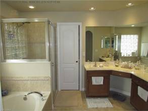 Thumbnail von ***TRAUMHAFTES EFH mit Pool und Garten in Cape Coral***