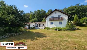 Thumbnail von Rodinný dům v klidné lokalitě Vaše nový domov !