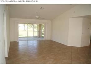 Thumbnail von ***CAPE CORAL: Modernes EFH mit Wintergarten***