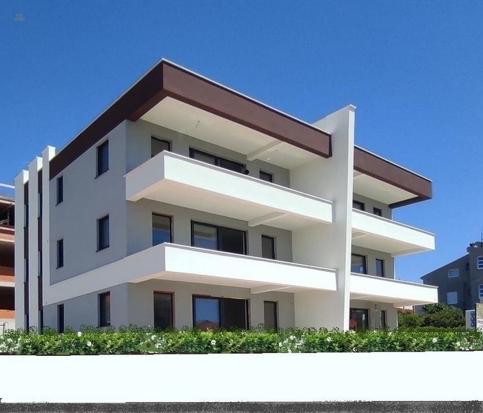 Moderne Neubauwohnung nahe dem Meer