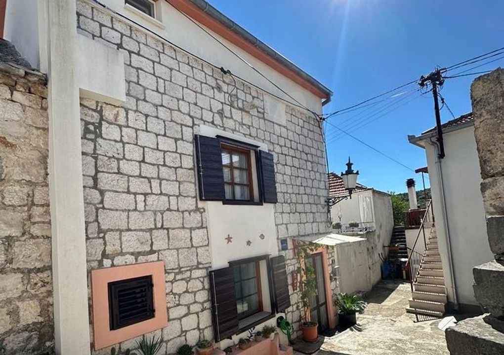 Mediterranes Stadthaus