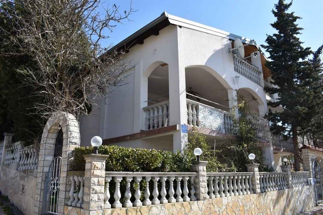 Geräumiges Haus in ruhiger Lage