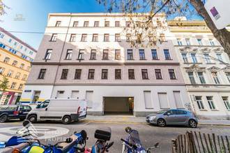 Thumbnail von Гаражное место в лучшем районе 7-го венского округа