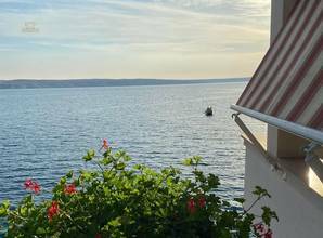 Thumbnail von Haus in traumhafter Lage in der 1. Reihe zum Meer, Region Lukovo Sugarje