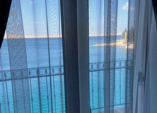 Thumbnail von Haus in traumhafter Lage in der 1. Reihe zum Meer, Region Lukovo Sugarje