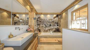 Thumbnail von Exclusive chalet duo in prime quiet location