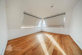 Thumbnail von Exklusives 4-Zimmer Penthouse mit zwei Terrassen, Nähe Oper