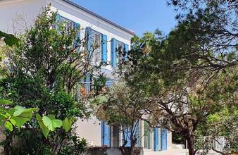 Thumbnail von Attraktive Villa in der 1. Reihe zum Meer