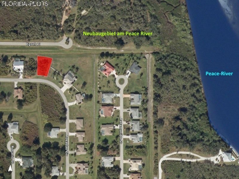 ***Terrain idyllique au bord du ruisseau***