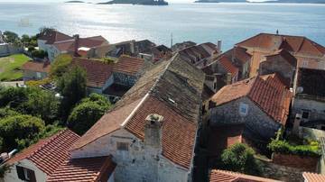 Thumbnail von Mediterranes Steinhaus in attraktiver Lage - zur Renovierung