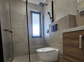 Thumbnail von Modernes Penthouse mit Dachterrasse und Meerblick