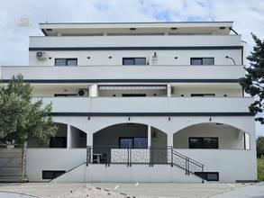 Thumbnail von Modernes Penthouse mit Dachterrasse und Meerblick