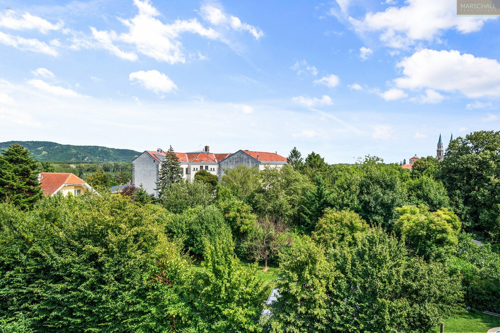 Thumbnail von 2-Zimmer-Penthouse in ERSTBEZUGS-Qualität mit Terrasse und Garage in Toplage