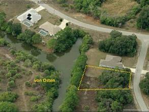 Thumbnail von ***TERRAIN CONSTRUCTIBLE TOP directement sur le canal des bateaux à moteur - Floride***