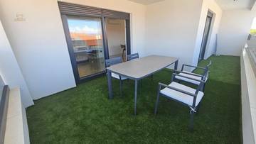 Thumbnail von Möbliertes Neubau-Appartement mit Meerblick