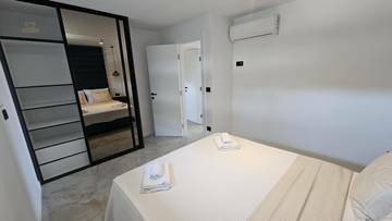 Thumbnail von Möbliertes Neubau-Appartement mit Meerblick