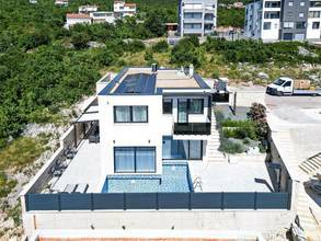 Thumbnail von Nowoczesna willa z basenem i pięknym widokiem na morze