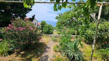 Thumbnail von Erdgeschosswohnung mit großer Terrasse nahe dem Meer