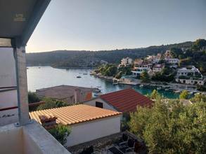 Thumbnail von Haus in idyllischer Lage nahe dem Meer, Region Rogoznica