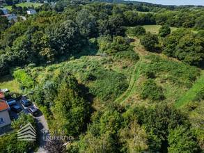 Thumbnail von Viyana kapılarında – Tarla alanı olarak sınıflandırılmış yeşil alan