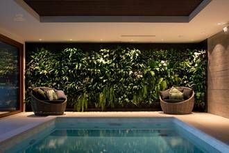 Thumbnail von 旧市街と海を見渡す、特別な場所にある豪華なヴィラ