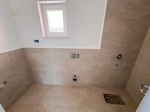 Thumbnail von Mediterrane Ferienhäuser mit Pool und Meerblick